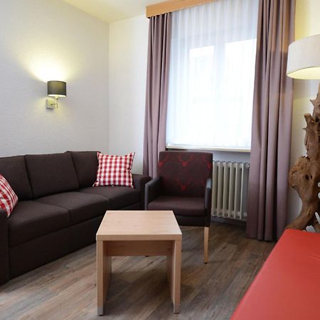 Land-Gut Hotel Zum Loewen Garni Marktheidenfeld Oda fotoğraf